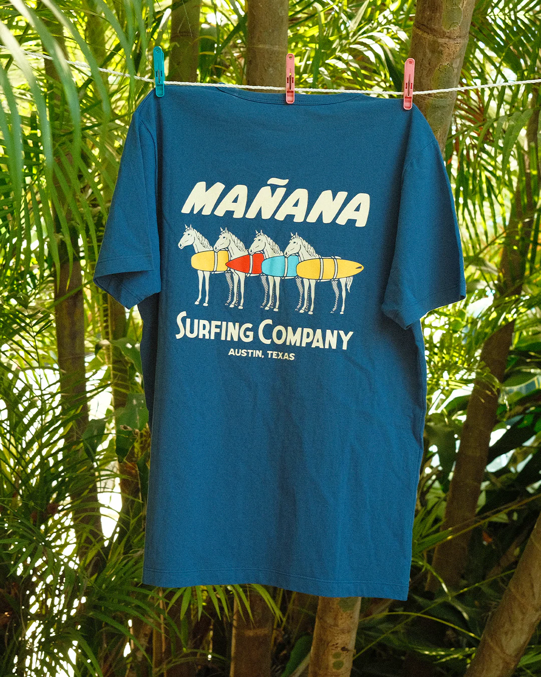 Four Horses Tee - Image 6