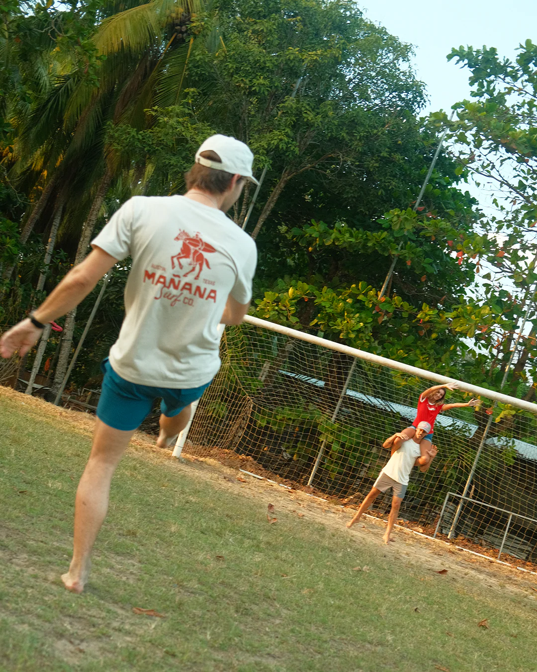 Mañana Surf Horse Tee - Tan - Image 4